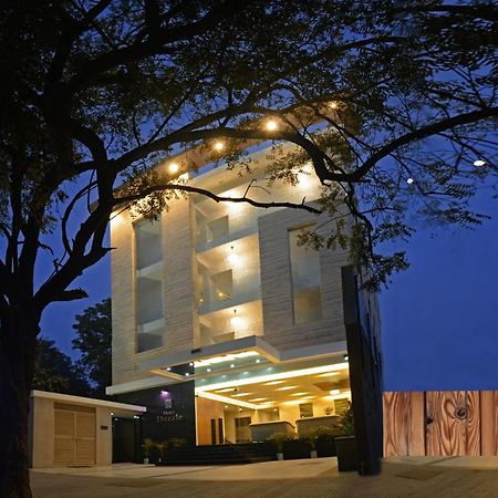 Dazzle By One Earth Hotel Agra  Buitenkant foto